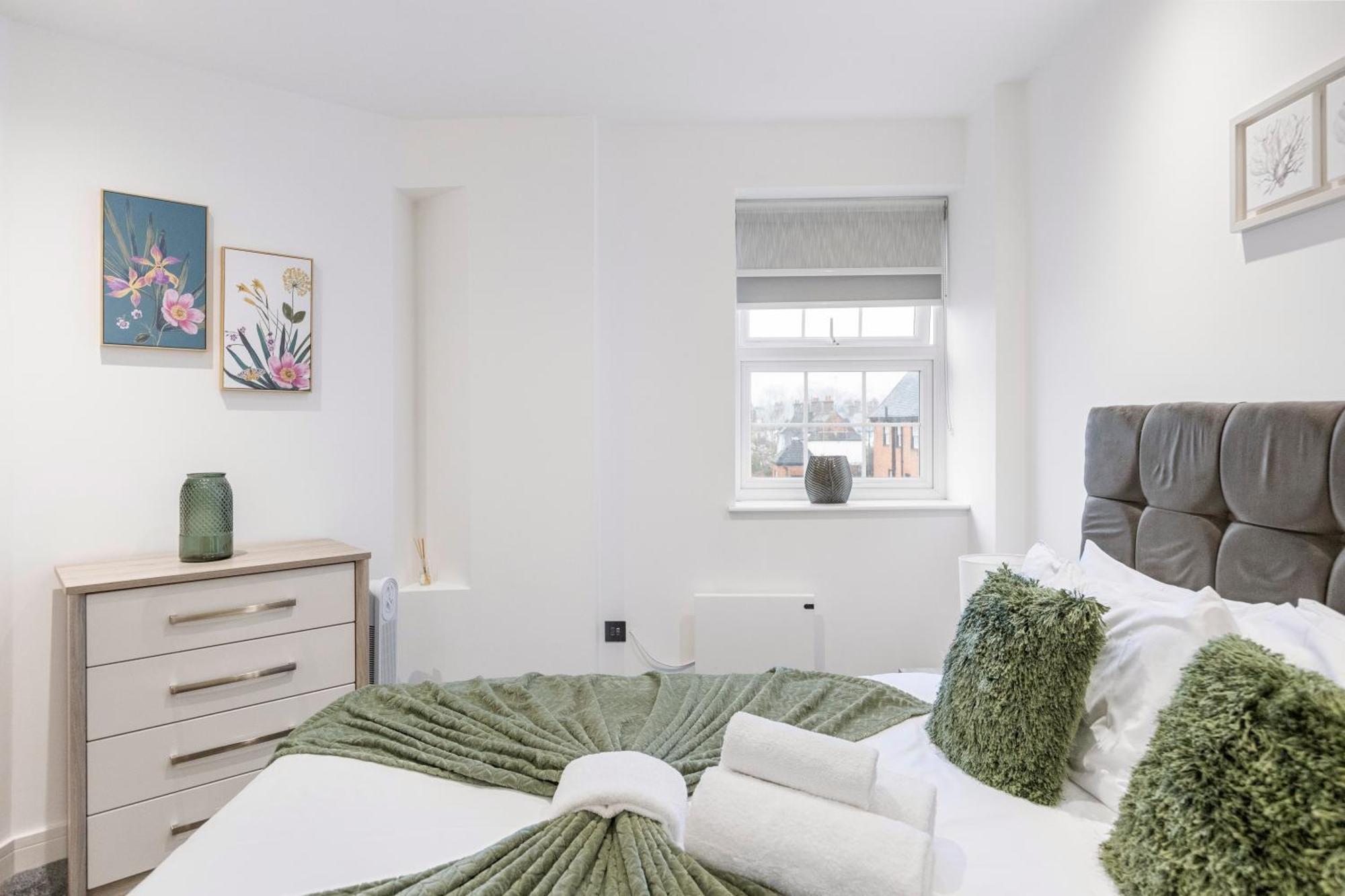 Bright And Spacious Apartment - Excellent Location Лондон Экстерьер фото