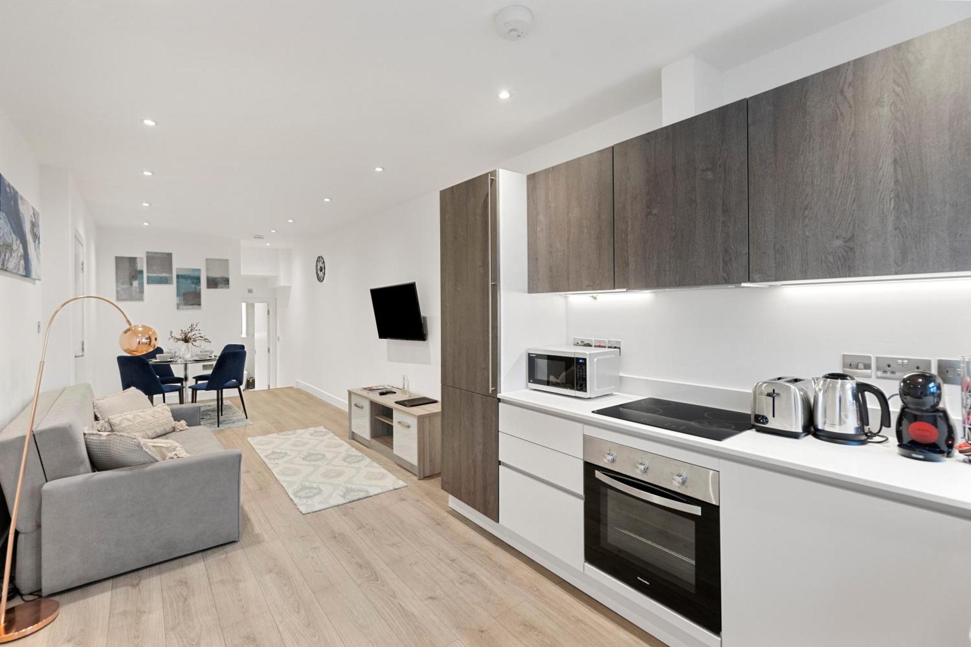 Bright And Spacious Apartment - Excellent Location Лондон Экстерьер фото